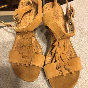 Reaction Fringe Wedge Shoes ; Size 6 M